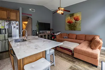 12209 NW 57th St, Coral Springs, FL 33076 - Photo 11