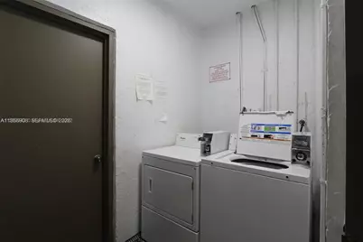 7900 Camino Cir #403, Miami, FL 33143 - Photo 13