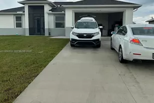 413 Akin Pl, Labelle, FL 33935 - Photo 1