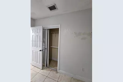 2282 NW 152nd St, Miami Gardens, FL 33054 - Photo 7