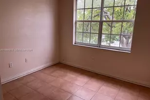 4250 W 11th Ln, Hialeah, FL 33012 - Photo 23