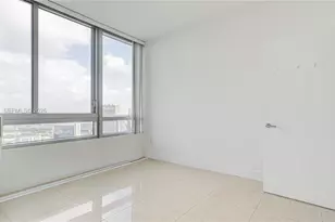 90 SW 3rd St, Miami, FL 33130 - Photo 27