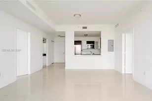 90 SW 3rd St, Miami, FL 33130 - Photo 5