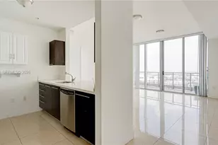 90 SW 3rd St, Miami, FL 33130 - Photo 3