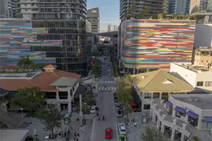 1080 Brickell Ave, Miami, FL 33131 - Photo 37