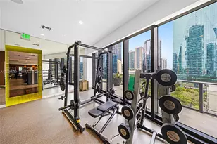 1300 S Miami Ave, Miami, FL 33130 - Photo 29