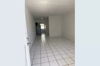 7300 N Harding Ave #8, Miami Beach, FL 33141 - Photo 1