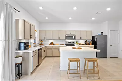 369 NW 8th Ct, Pompano Beach, FL 33060 - Photo 13