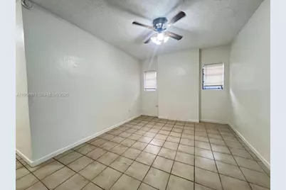 2661 NW 33rd St, Miami, FL 33142 - Photo 13