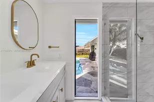 8810 NW 7th St, Pembroke Pines, FL 33024 - Photo 31