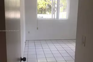 1251 NE 108th St, Miami, FL 33161 - Photo 9