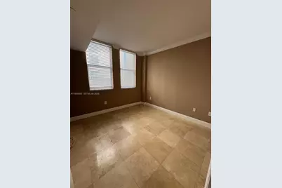 4100 Salzedo St #505, Coral Gables, FL 33146 - Photo 13