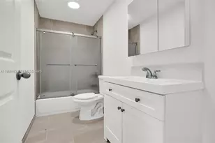 600 NW 25th Ct, Miami, FL 33125 - Photo 9