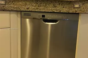 1591 Passion Vine Cir, Weston, FL 33326 - Photo 9