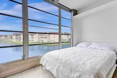 8861 Sunrise Lakes Blvd #205, Sunrise, FL 33322 - Photo 7