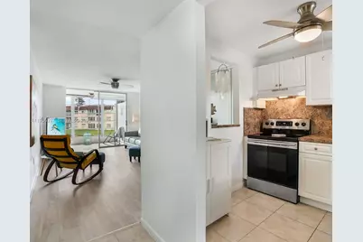 8861 Sunrise Lakes Blvd #205, Sunrise, FL 33322 - Photo 13