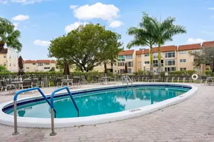 8861 Sunrise Lakes Blvd, Sunrise, FL 33322 - Photo 31