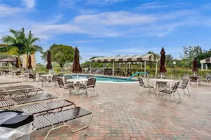 8861 Sunrise Lakes Blvd, Sunrise, FL 33322 - Photo 29