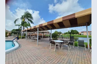 8861 Sunrise Lakes Blvd #205, Sunrise, FL 33322 - Photo 43