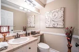 221 Waterside Dr, Hypoluxo, FL 33462 - Photo 9