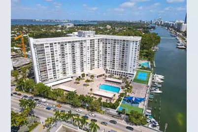 4101 Pine Tree Dr #828, Miami Beach, FL 33140 - Photo 57