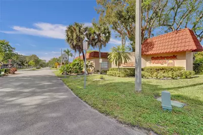 8260 SW 24th St #6210, North Lauderdale, FL 33068 - Photo 1
