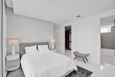 3750 Yacht Club Dr #TH1, Aventura, FL 33180 - Photo 39