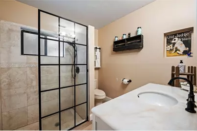 10873 NW 10th Pl, Coral Springs, FL 33071 - Photo 15