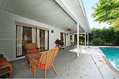 10873 NW 10th Pl, Coral Springs, FL 33071 - Photo 21