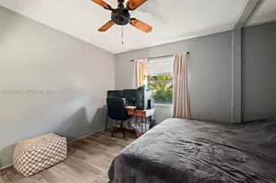 10873 NW 10th Pl, Coral Springs, FL 33071 - Photo 17