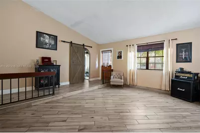 10873 NW 10th Pl, Coral Springs, FL 33071 - Photo 5