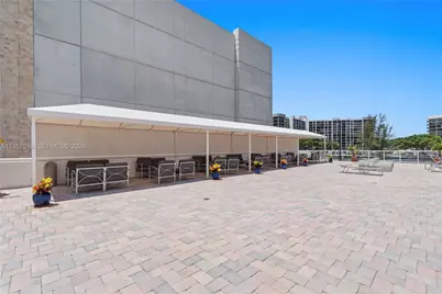 3000 S Ocean Dr #1006, Hollywood, FL 33019 - Photo 35