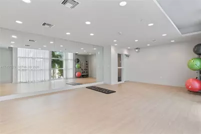 350 NE 24th St #406, Miami, FL 33137 - Photo 21