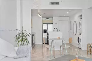 350 NE 24th St, Miami, FL 33137 - Photo 11