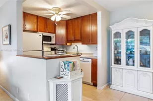 55 Bedford C, West Palm Beach, FL 33417 - Photo 7