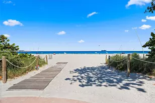 2655 Collins Ave, Miami Beach, FL 33140 - Photo 15