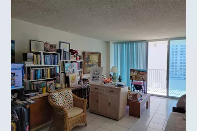 2655 Collins Ave #1106, Miami Beach, FL 33140 - Photo 9