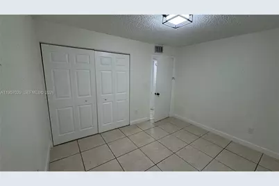 4111 Stirling Rd #102, Dania Beach, FL 33314 - Photo 19