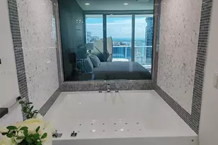 200 Biscayne Blvd Way, Miami, FL 33131 - Photo 15