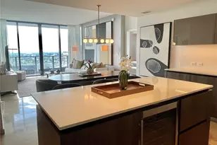 88 SW 7th St, Miami, FL 33130 - Photo 1