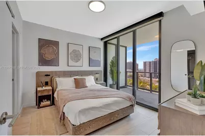 580 72nd Street #808, Miami Beach, FL 33141 - Photo 13