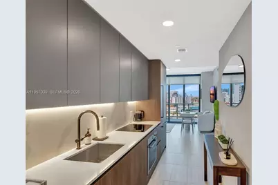 580 72nd Street #808, Miami Beach, FL 33141 - Photo 9