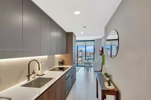 580 72nd St, Miami Beach, FL 33141 - Photo 9