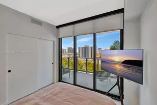 580 72nd St, Miami Beach, FL 33141 - Photo 15