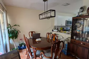 6205 Kendale Lakes Circle, Miami, FL 33183 - Photo 5