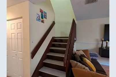 6205 Kendale Lakes Cir #289, Miami, FL 33183 - Photo 7