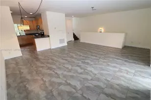 609 NE 28th St, Wilton Manors, FL 33334 - Photo 9