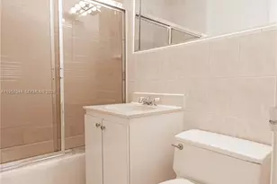 4420 SW 114th Ct, Miami, FL 33165 - Photo 13