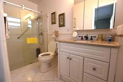 2750 E Emory Dr #H, West Palm Beach, FL 33415 - Photo 15