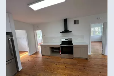 1289 Marseille Dr #50, Miami Beach, FL 33141 - Photo 11